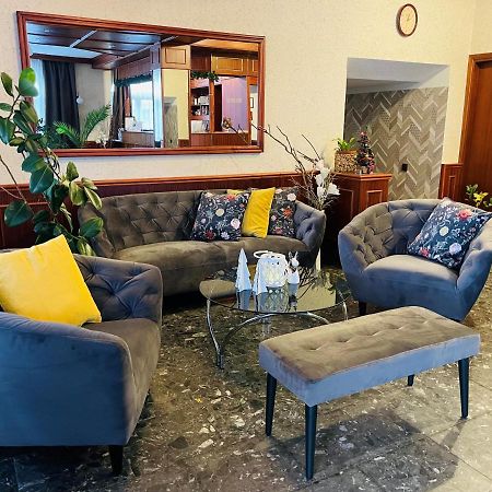 Patyi Etterem Es Hotel Bögöte المظهر الخارجي الصورة