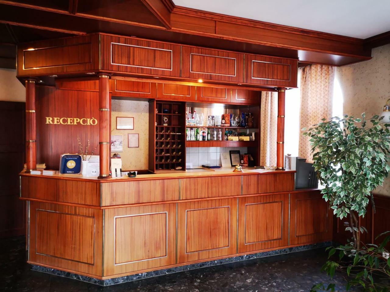 Patyi Etterem Es Hotel Bögöte المظهر الخارجي الصورة
